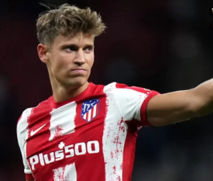 Llorente says no time to question Simeone